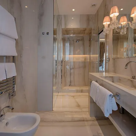 Ξενοδοχείο Palazzo Nainer 4*
