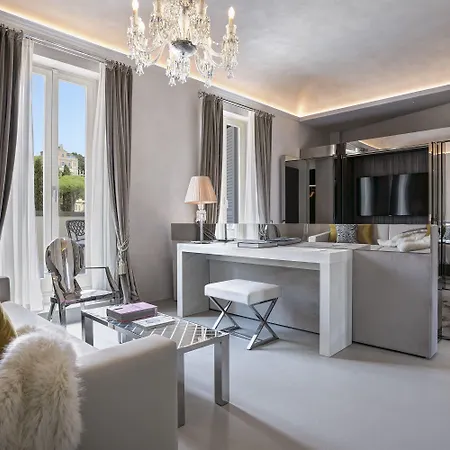 Ξενοδοχείο Palazzo Nainer 4*