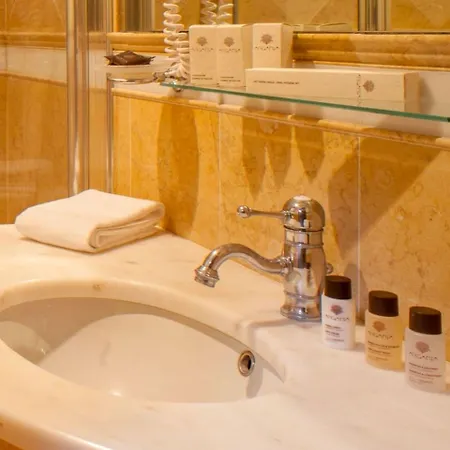 Palazzo Nainer Hotel 4*