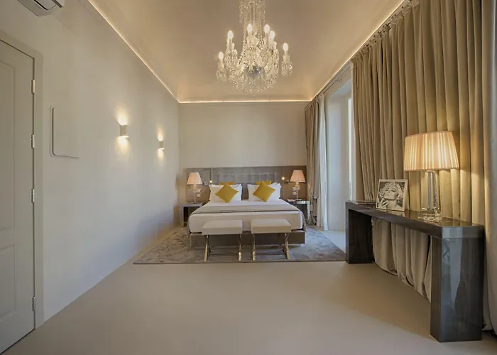 Palazzo Nainer Hotel 4*