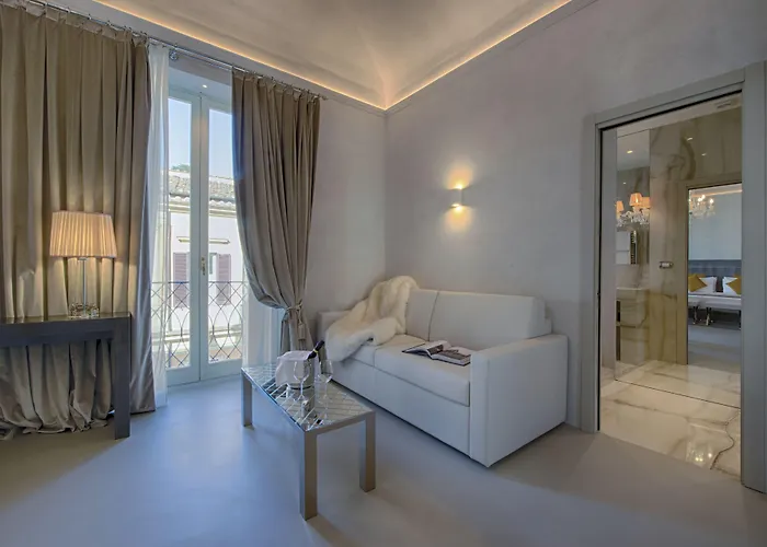 Palazzo Nainer Hotel 4*