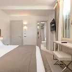 Palazzo Nainer מלון 4*