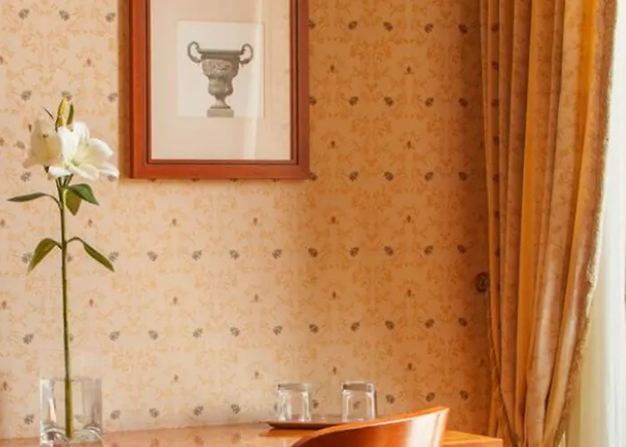 Palazzo Nainer Hotel Rome